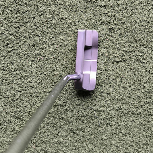 Huntington Beach 8 35" Putter with headcover