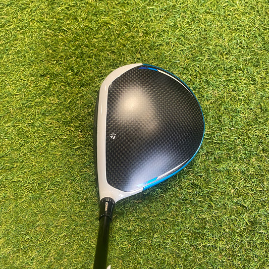 Sim 2 Max 9.0 Stiff 60g Driver with headcover