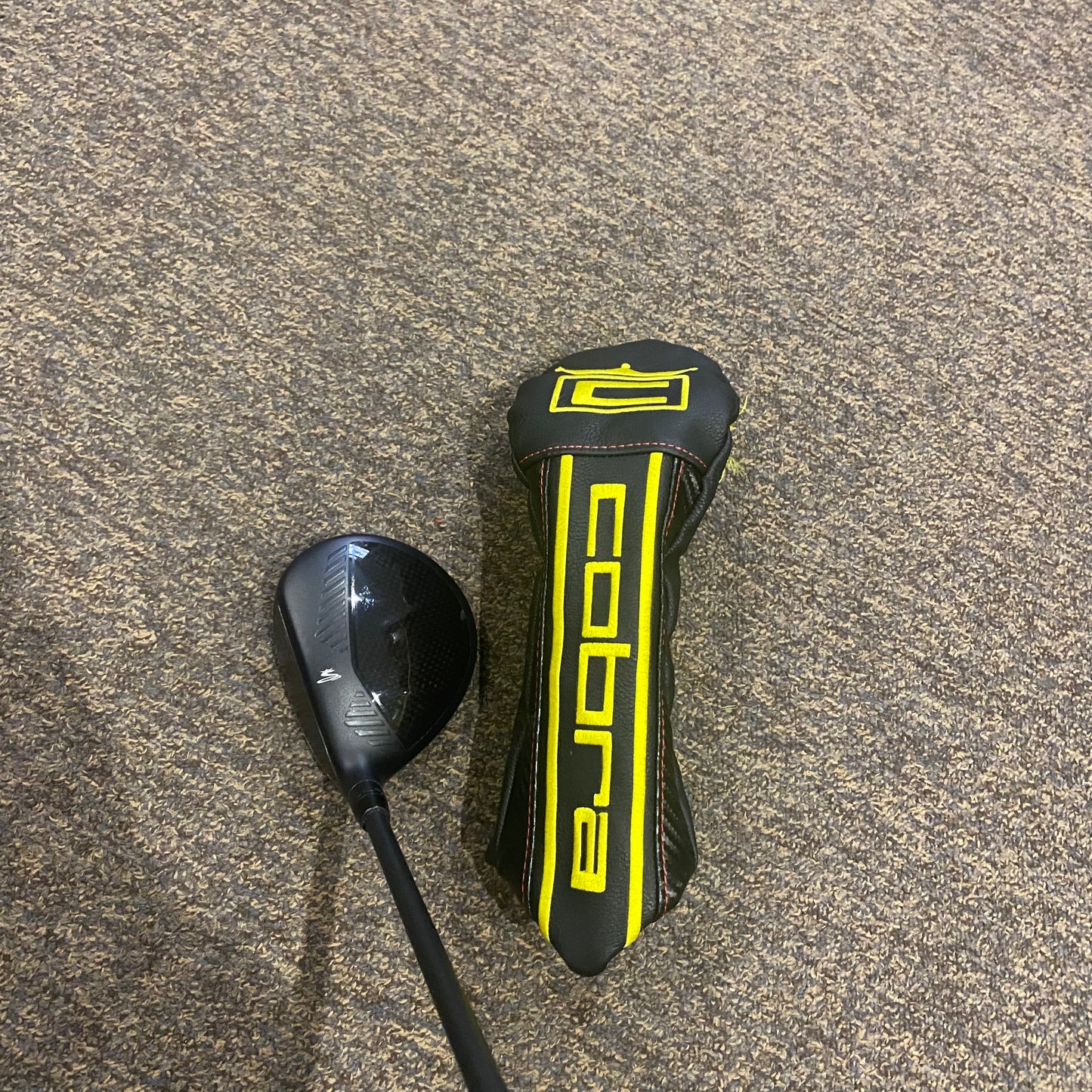 King F9 FW X-Flex Includes headcover
