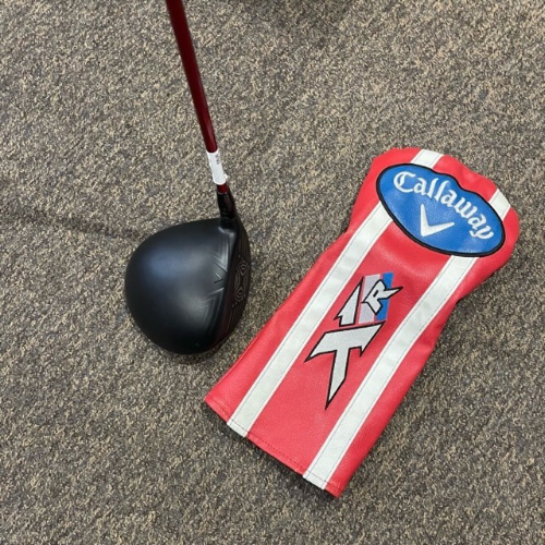 XR16 10.5 A-Flex Driver With Headcover