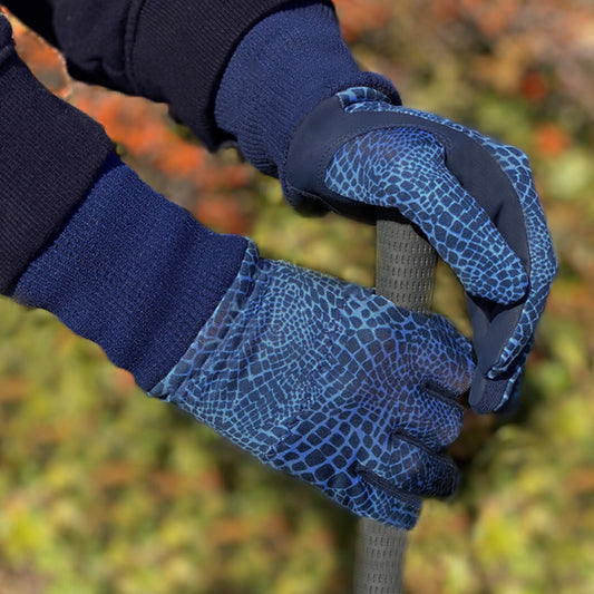 Polar Stretch Winter Glove - Navy Snake