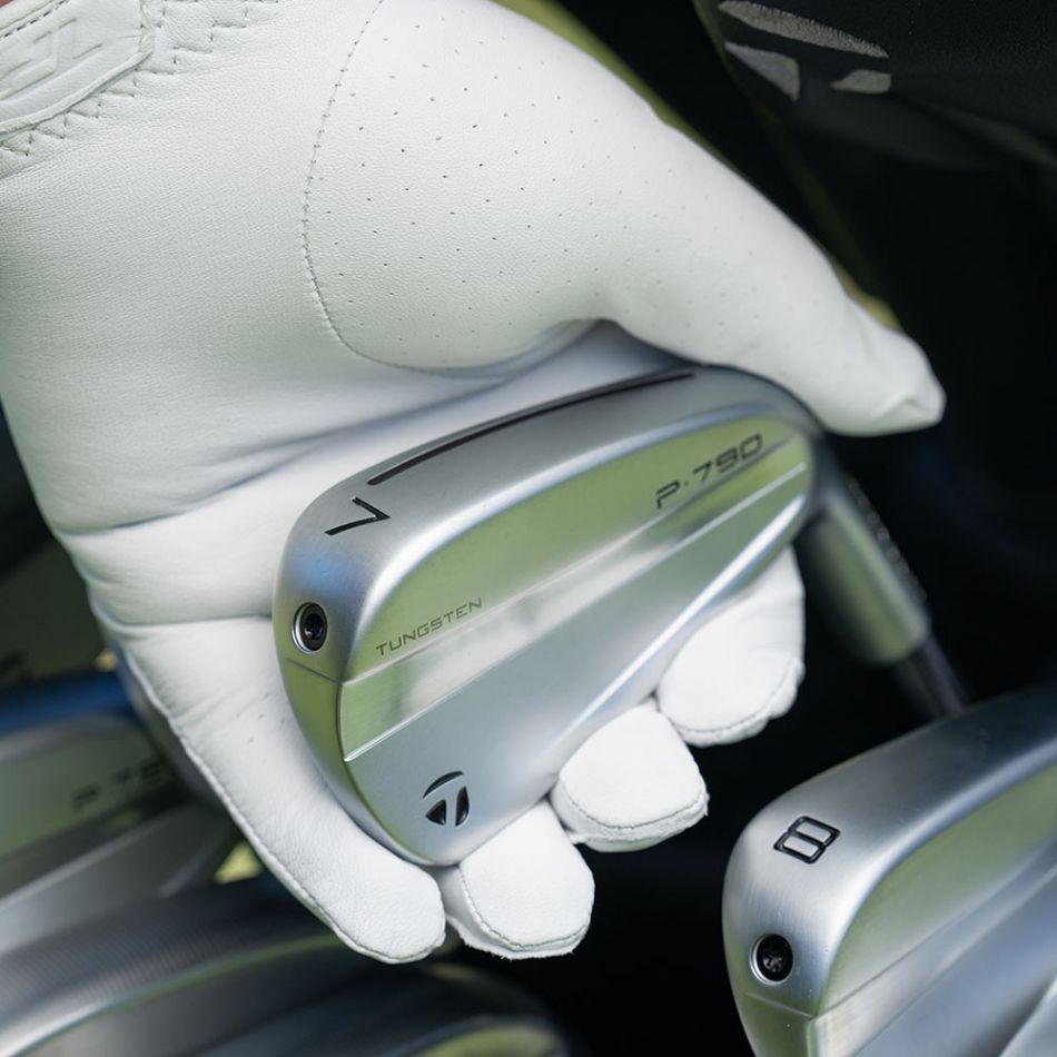 P790 2023 Graphite Shafts 4-PW